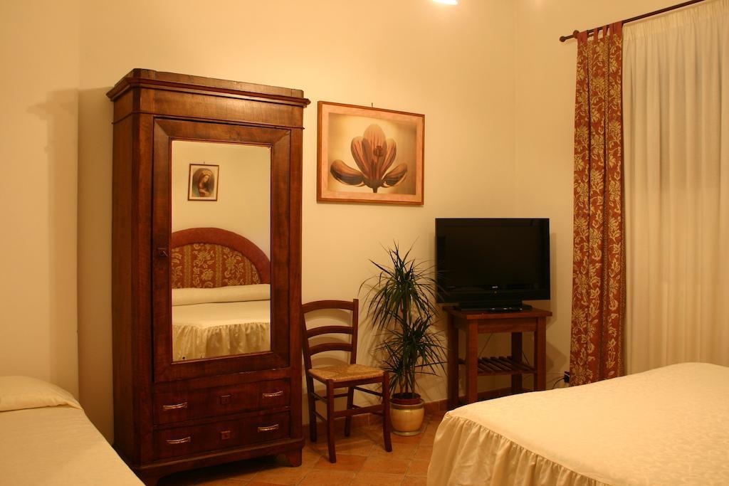 B&B Le Palme Bassano Romano Luaran gambar